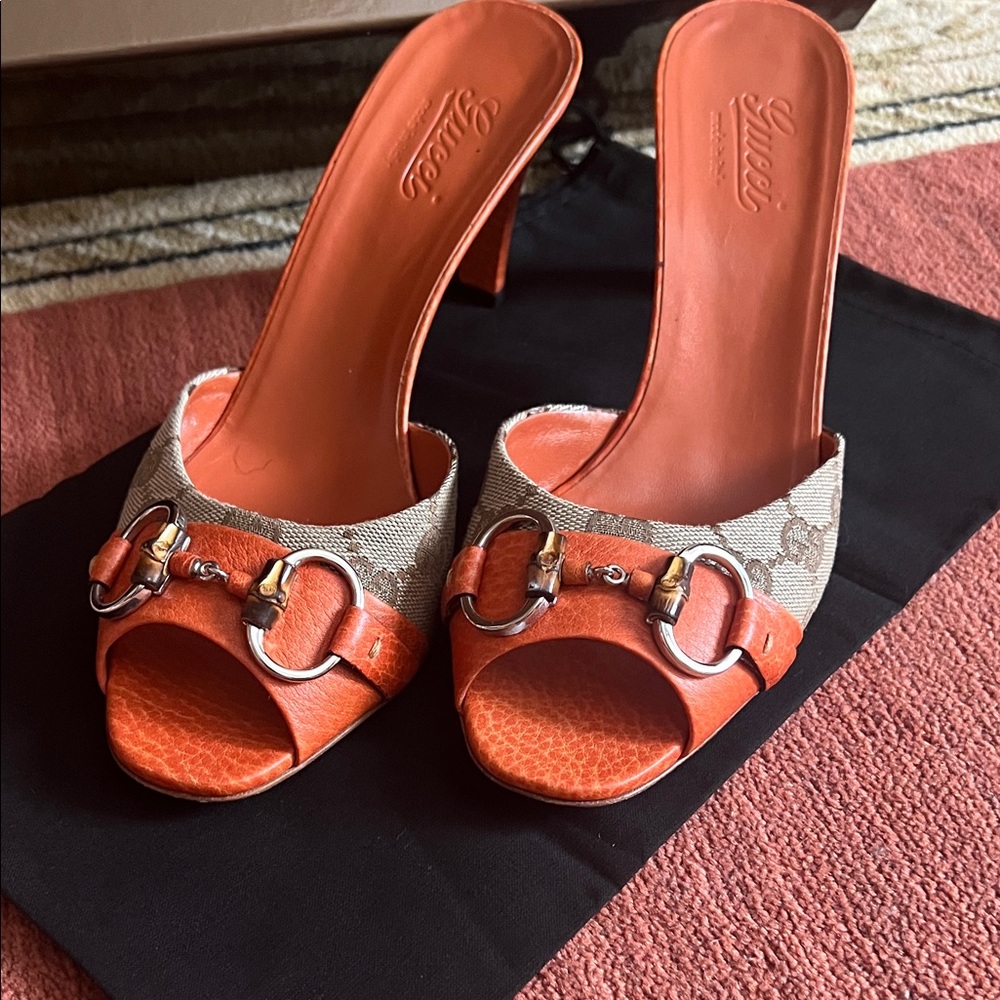 Gucci women’s slide sandal with Horsebit.